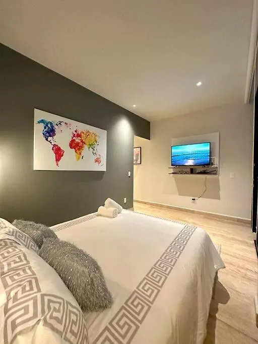 Pool View Condo / Rooftop Pool, Jacuzzi, Gym & Bar Playa del Carmen Meksyk