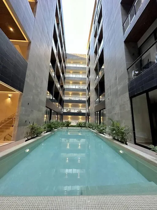 Apartament Pool View Condo / Rooftop Pool, Jacuzzi, Gym & Bar Playa del Carmen