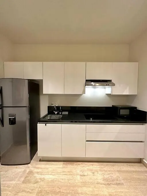 Apartament Pool View Condo / Rooftop Pool, Jacuzzi, Gym & Bar Playa del Carmen